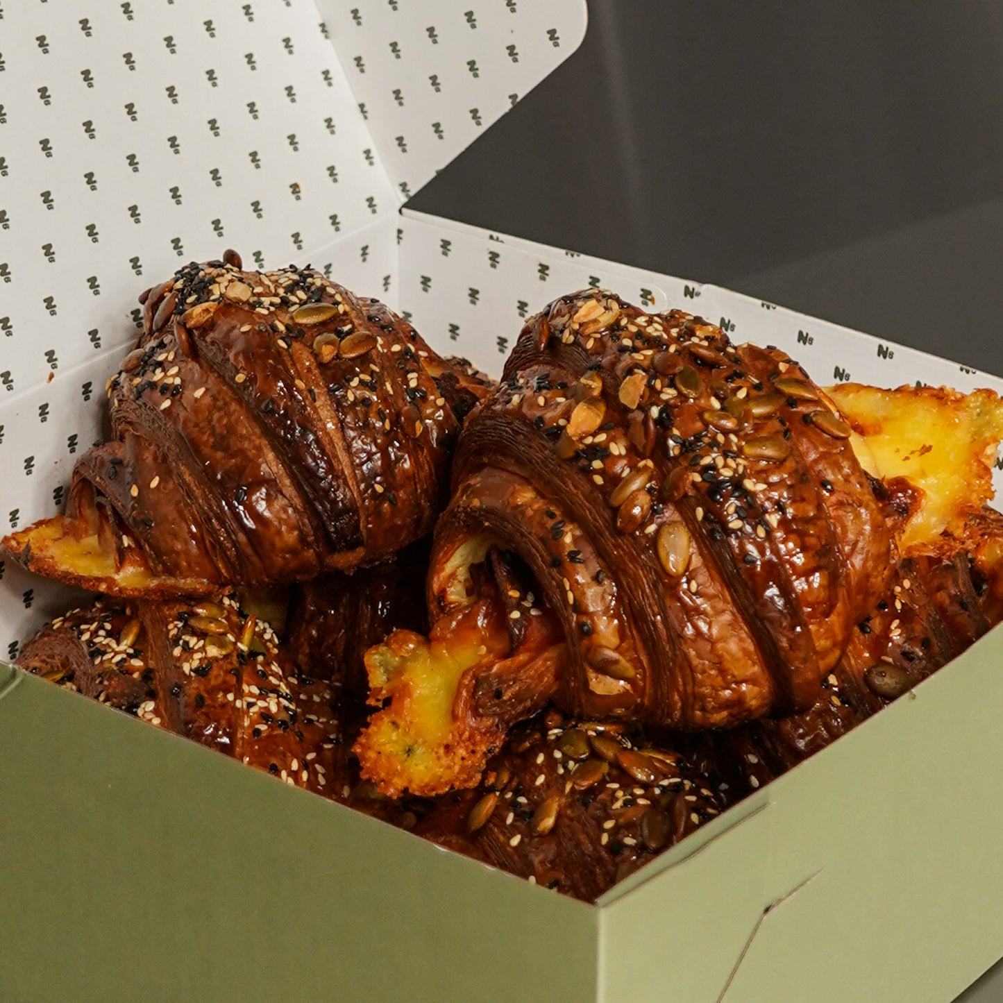 HAM & HONEY BOX