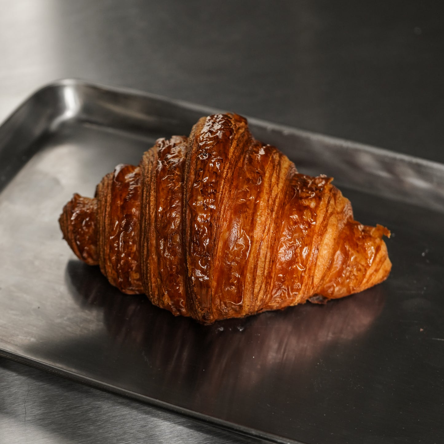 PLAIN CROISSANT