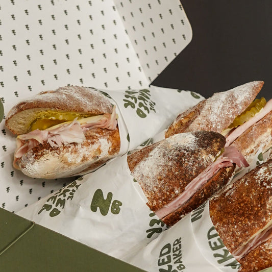HAM & GRUYERE BAGUETTE BOX